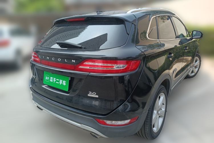 Used Lincoln MKZ 2016 2.0T Premium Edition Rear Right 45 Deg