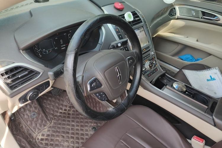 Used Lincoln MKZ 2016 2.0T Premium Edition Steering Wheel