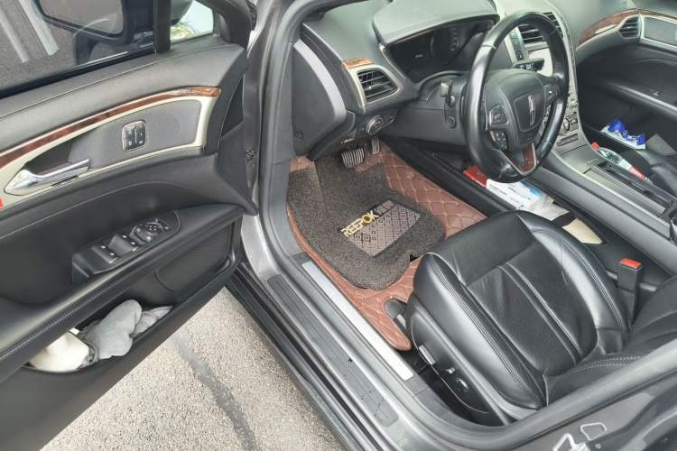 Used Lincoln MKZ 2016 2.0T Luxury Edition Driver Seat