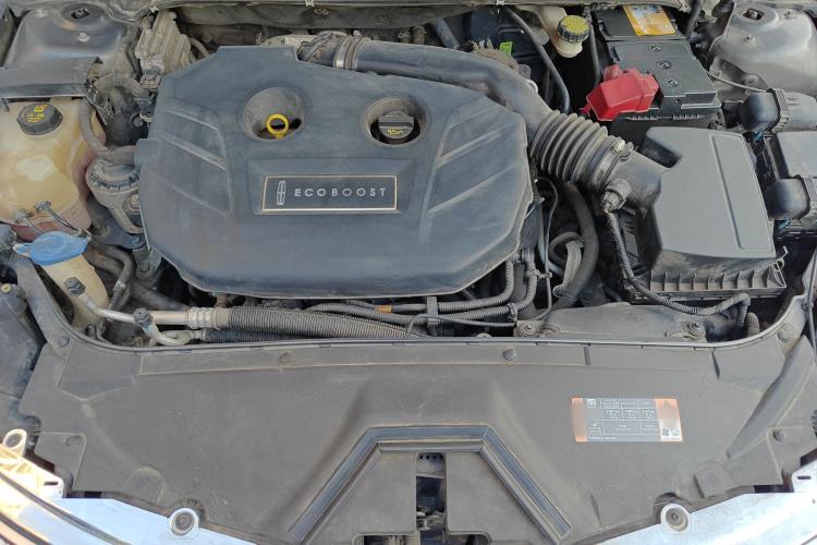 Used Lincoln MKZ 2016 2.0T Prestige Edition Engine Bay