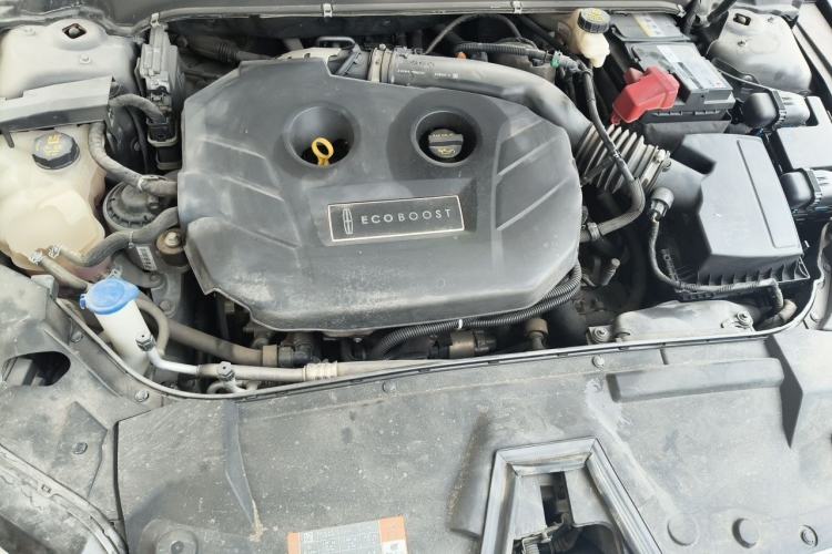 Used Lincoln MKZ 2016 2.0T Luxury Edition Engine Bay