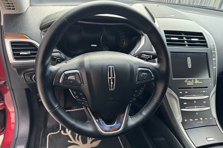Used Lincoln MKZ 2016 2.0T Luxury Edition Interior 2