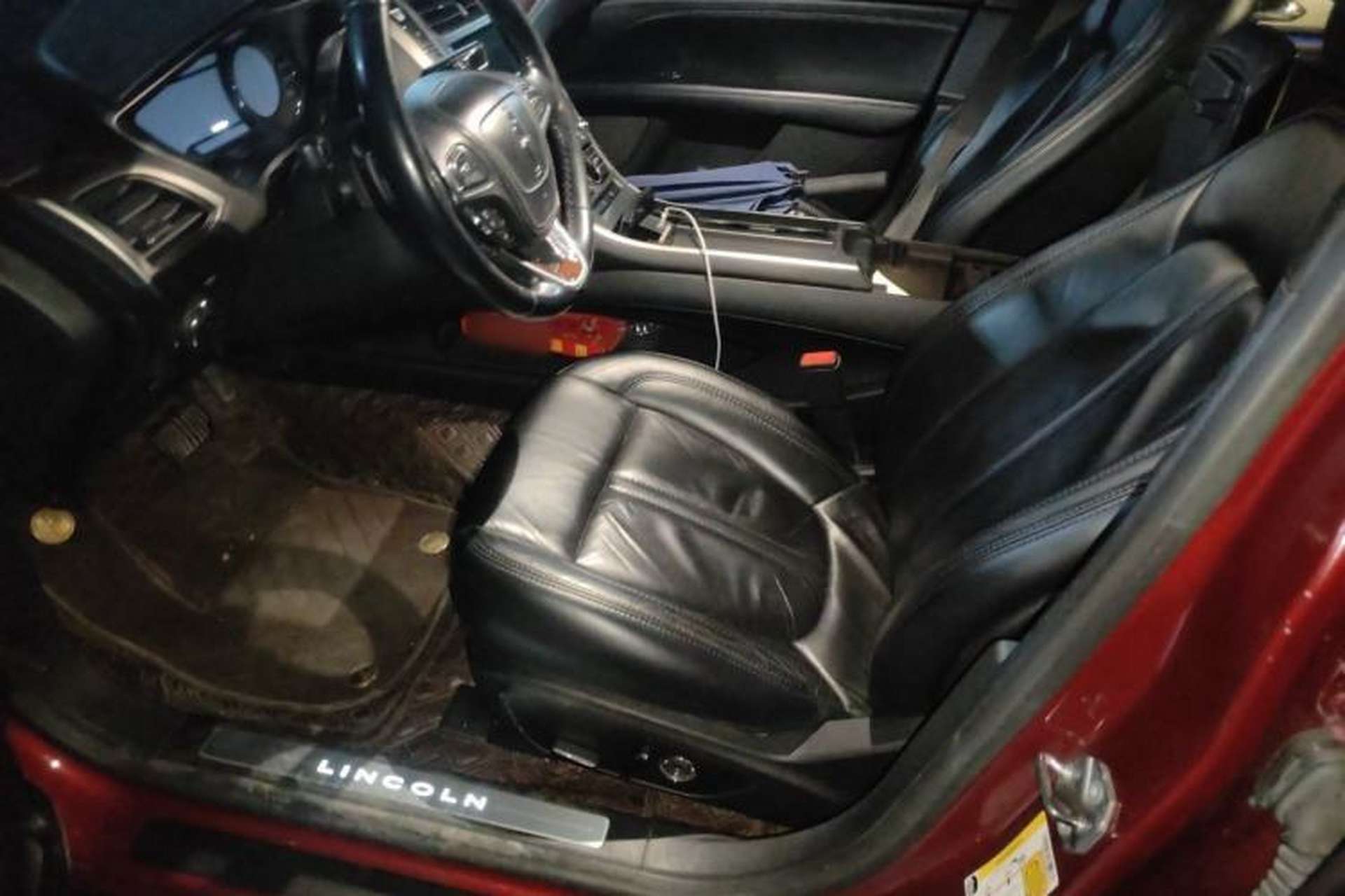 Used Lincoln MKZ 2016 2.0T Premium Edition Left Front Seat
