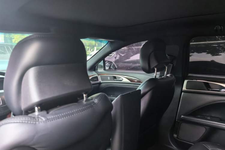 Used Lincoln MKZ 2016 2.0T Luxury Edition Headliner