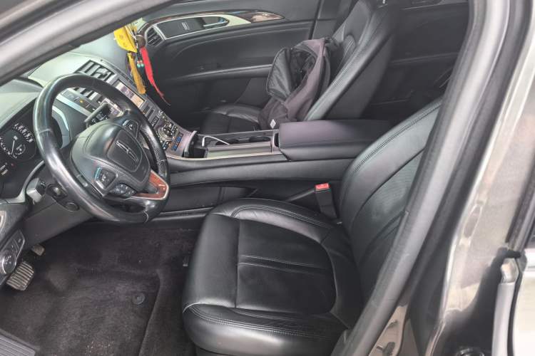 Used Lincoln MKZ 2016 2.0T Luxury Edition Left Front Seat