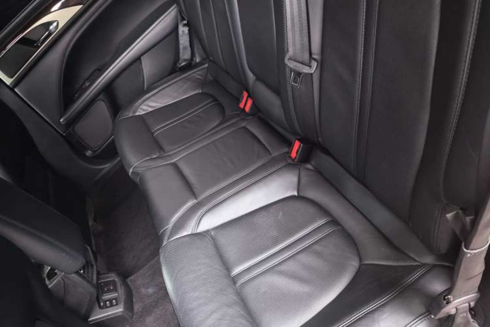 Used Lincoln MKZ 2016 2.0T Luxury Edition Left Rear Seat