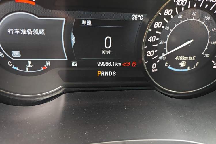 Used Lincoln MKZ 2016 2.0T Premium Edition Odometer Close Up