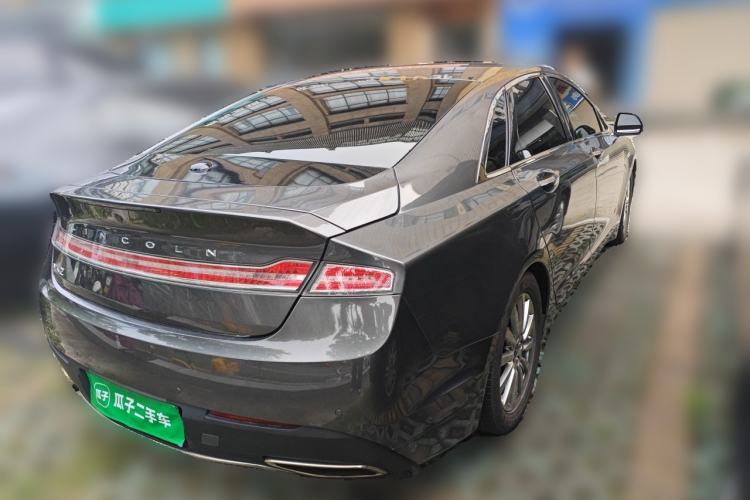 Used Lincoln MKZ 2016 2.0T Premium Edition Rear Right 45 Deg