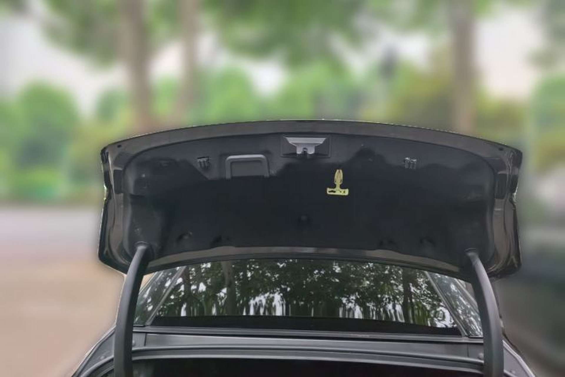 Used Lincoln MKZ 2016 2.0T Luxury Edition Trunk