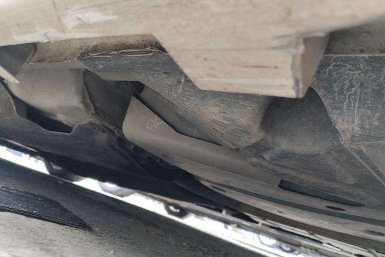 Used Lincoln MKZ 2016 2.0T Luxury Edition Chassis Rear Left