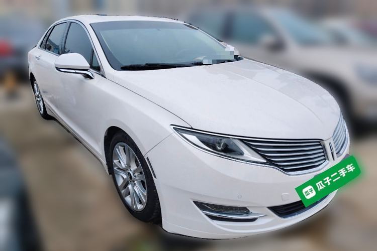 Used Lincoln MKZ 2016 2.0T Luxury Edition Front Right 45 Deg