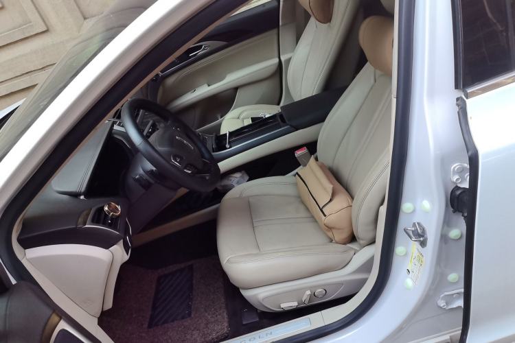 Used Lincoln MKZ  Left Front Seat