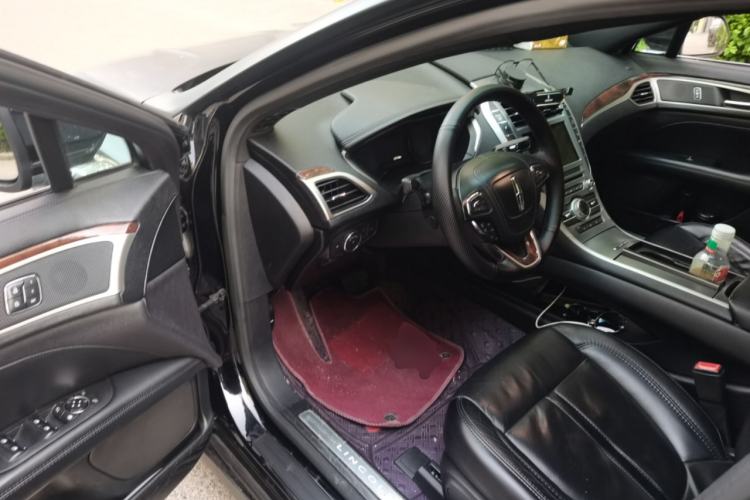 Used Lincoln MKZ 2017 2.0T Luxury Edition Driver Seat
