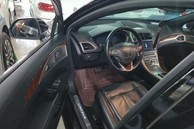 Used Lincoln MKZ 2017 2.0T Luxury Edition Driver Seat