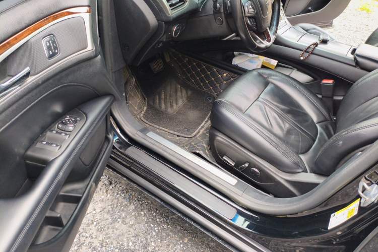 Used Lincoln MKZ 2017 2.0T Luxury Edition Driver Seat
