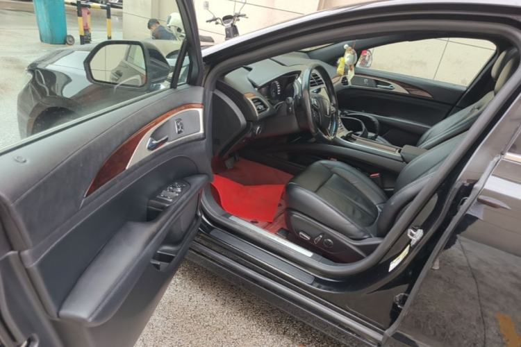 Used Lincoln MKZ 2017 2.0T Luxury Edition Driver Seat