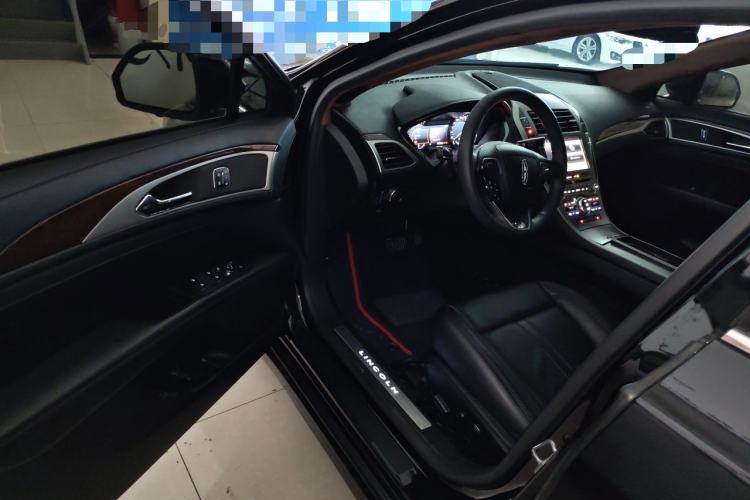 Used Lincoln MKZ 2017 2.0T Luxury Edition Driver Seat