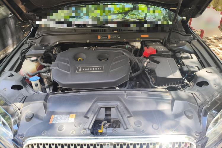 Used Lincoln MKZ 2017 2.0T Prestige Edition Engine Bay