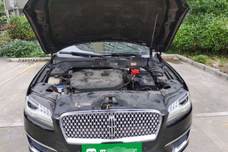 Used Lincoln MKZ 2017 2.0T Luxury Edition Engine Bay
