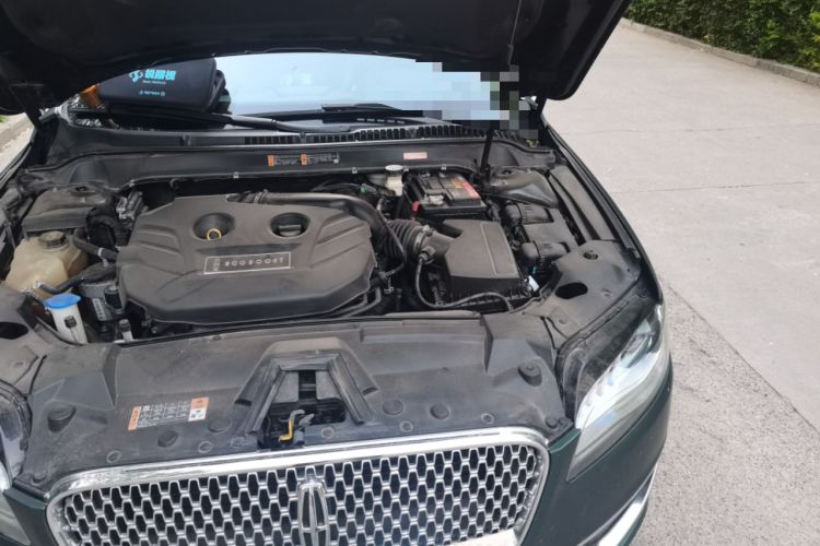 Used Lincoln MKZ 2017 2.0T Luxury Edition Engine Bay Left