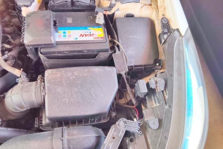 Used Lincoln MKZ 2017 2.0T Luxury Edition Engine Bay Left