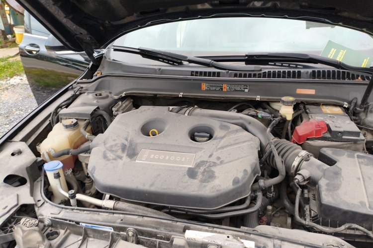 Used Lincoln MKZ 2017 2.0T Luxury Edition Engine Bay Right