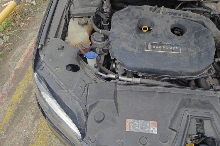 Used Lincoln MKZ 2017 2.0T Luxury Edition Engine Bay Right