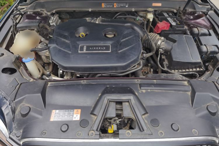 Used Lincoln MKZ 2017 2.0T Luxury Edition Engine Bay