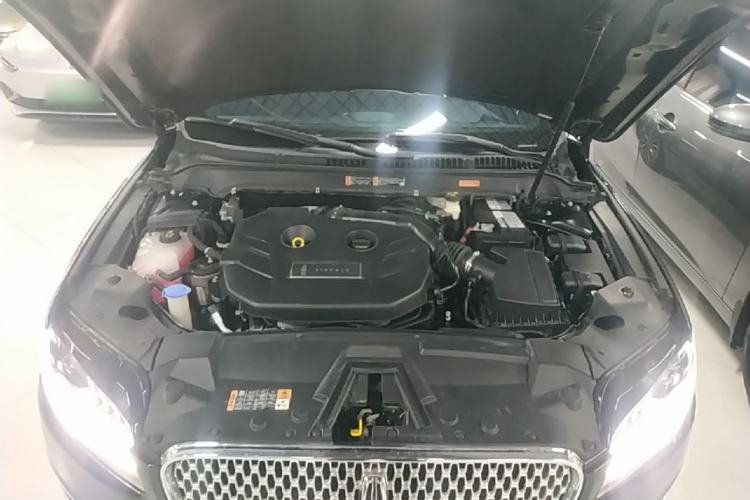 Used Lincoln MKZ 2017 2.0T Luxury Edition Engine Bay