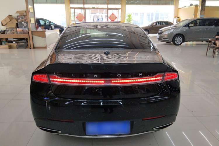 Used Lincoln MKZ 2017 2.0T Luxury Edition Exterior 4