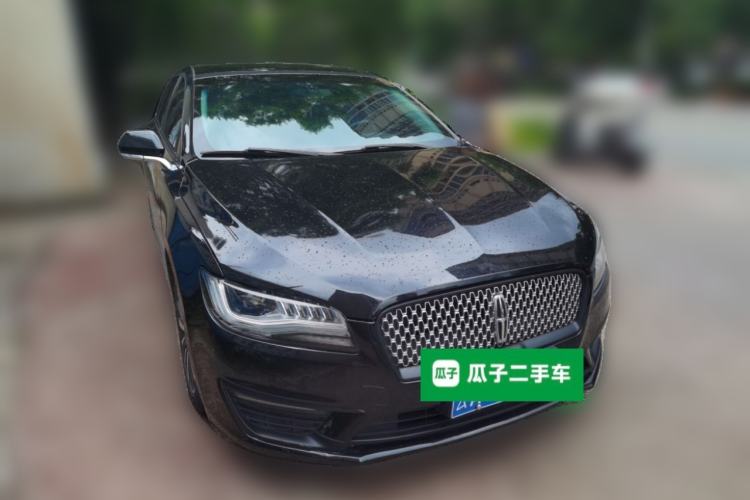 Used Lincoln MKZ 2017 2.0T Luxury Edition Front Right 45 Deg
