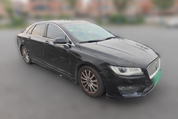Used Lincoln MKZ 2017 2.0T Luxury Edition Front Right 45 Deg