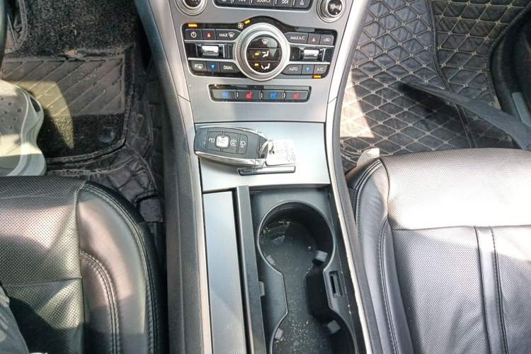 Used Lincoln MKZ 2017 2.0T Luxury Edition Gear Lever