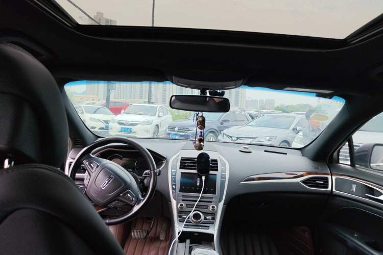 Used Lincoln MKZ 2017 2.0T Luxury Edition Headliner