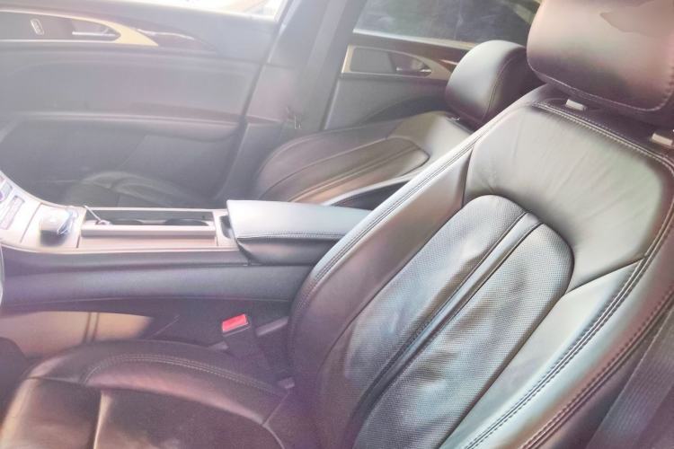 Used Lincoln MKZ 2017 2.0T Luxury Edition Left Front Seat
