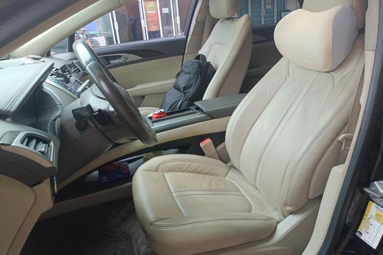 Used Lincoln MKZ 2017 2.0T Luxury Edition Left Front Seat
