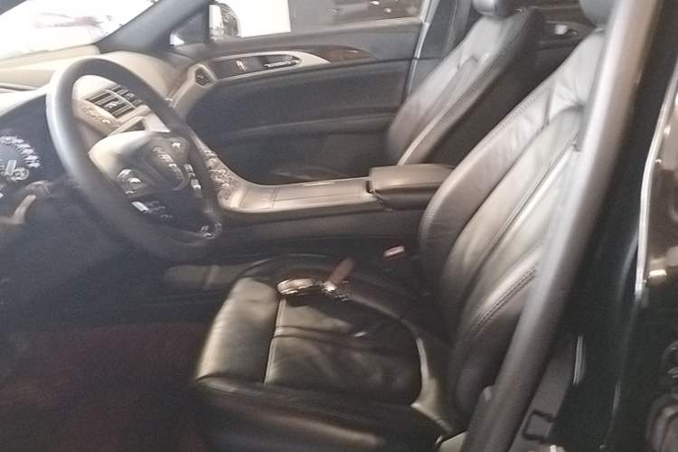 Used Lincoln MKZ 2017 2.0T Luxury Edition Left Front Seat