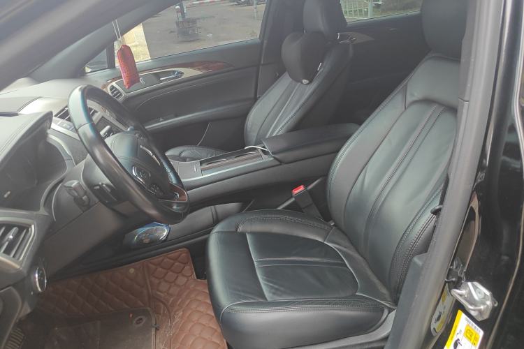 Used Lincoln MKZ 2017 2.0T Luxury Edition Left Front Seat