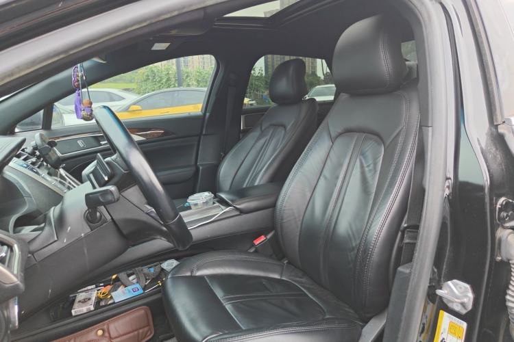 Used Lincoln MKZ 2017 2.0T Luxury Edition Left Front Seat
