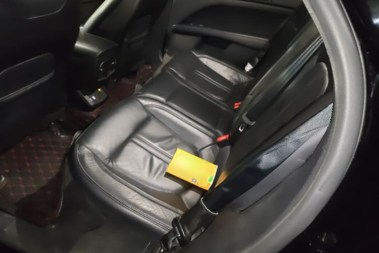 Used Lincoln MKZ 2017 2.0T Luxury Edition Left Rear Seat