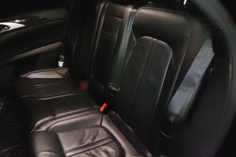 Used Lincoln MKZ 2017 2.0T Luxury Edition Left Rear Seat