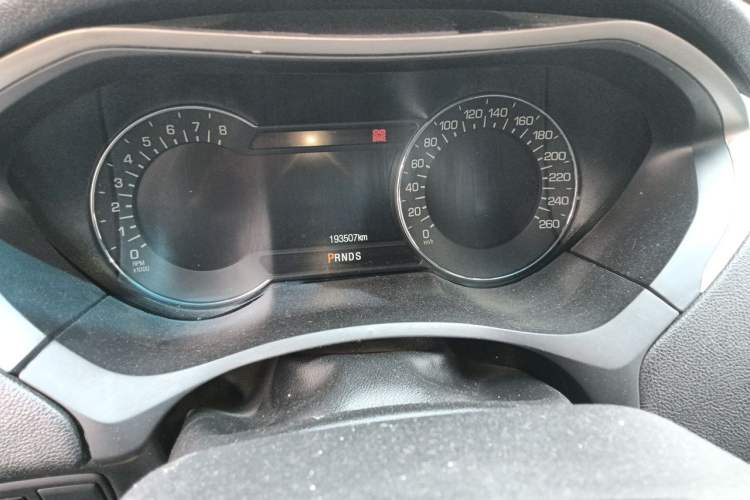Used Lincoln MKZ 2017 2.0T Luxury Edition Odometer Close Up