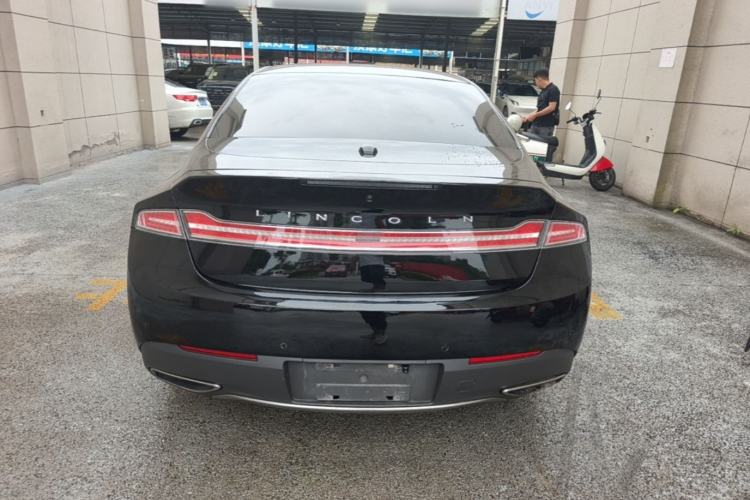 Used Lincoln MKZ 2017 2.0T Luxury Edition Rear