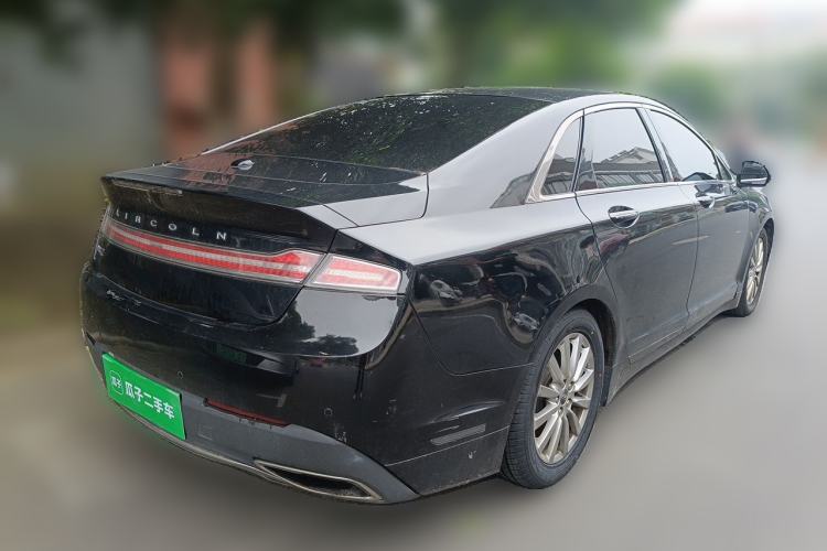 Used Lincoln MKZ 2017 2.0T Luxury Edition Rear Right 45 Deg