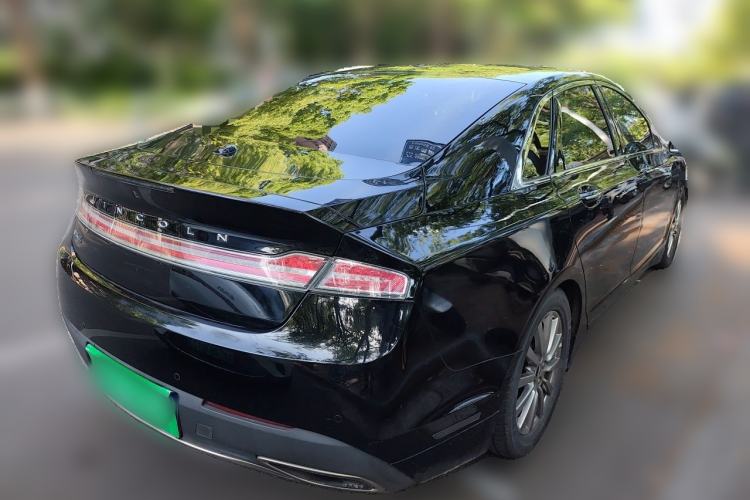Used Lincoln MKZ 2017 2.0T Luxury Edition Rear Right 45 Deg