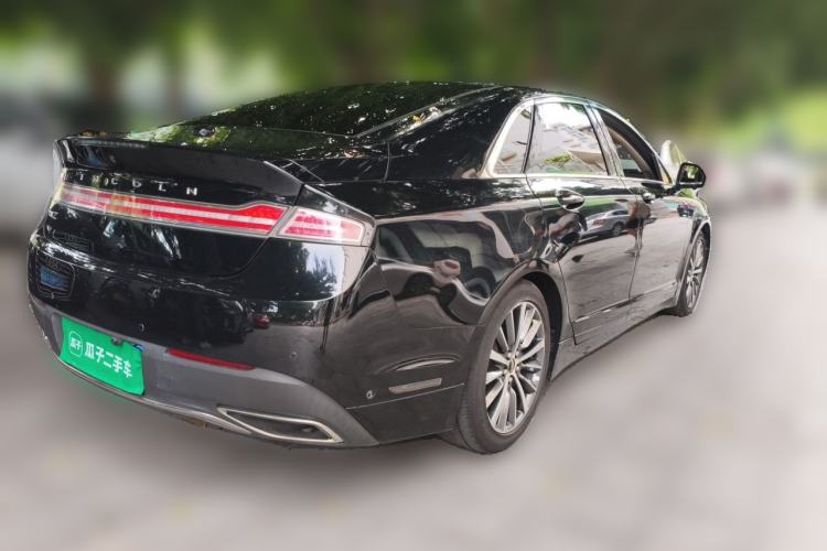 Used Lincoln MKZ 2017 2.0T Luxury Edition Rear Right 45 Deg
