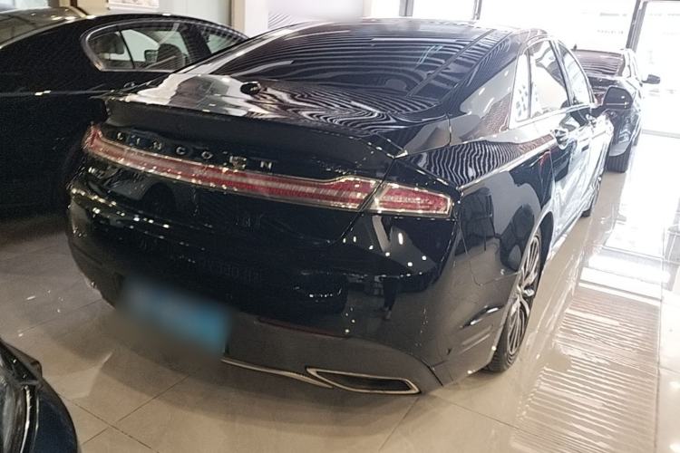 Used Lincoln MKZ 2017 2.0T Luxury Edition Rear Right 45 Deg