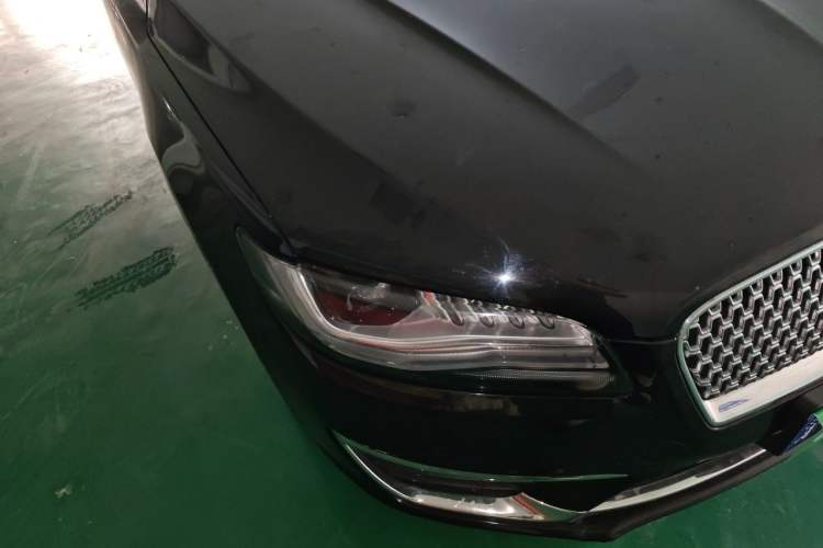 Used Lincoln MKZ 2017 2.0T Luxury Edition Right Front Headlight