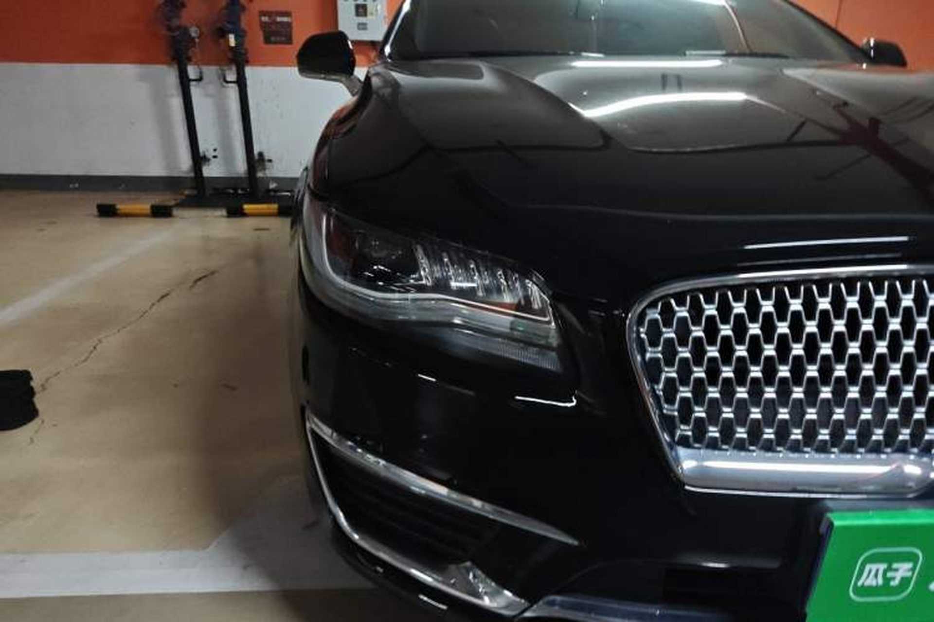 Used Lincoln MKZ 2017 2.0H Hybrid Luxury Edition Right Front Headlight