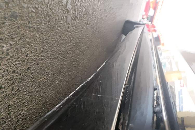 Used Lincoln MKZ 2017 2.0T Luxury Edition Right Side Sill